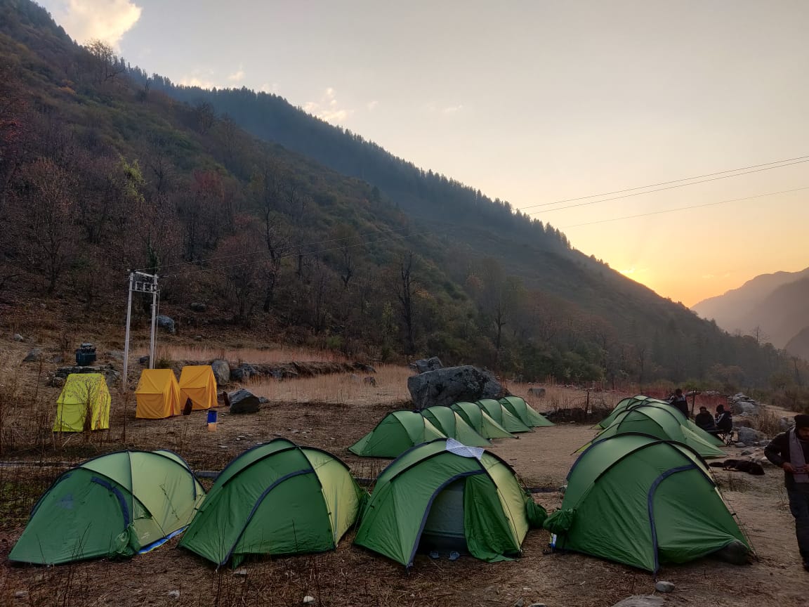 Harkidun trek campsite