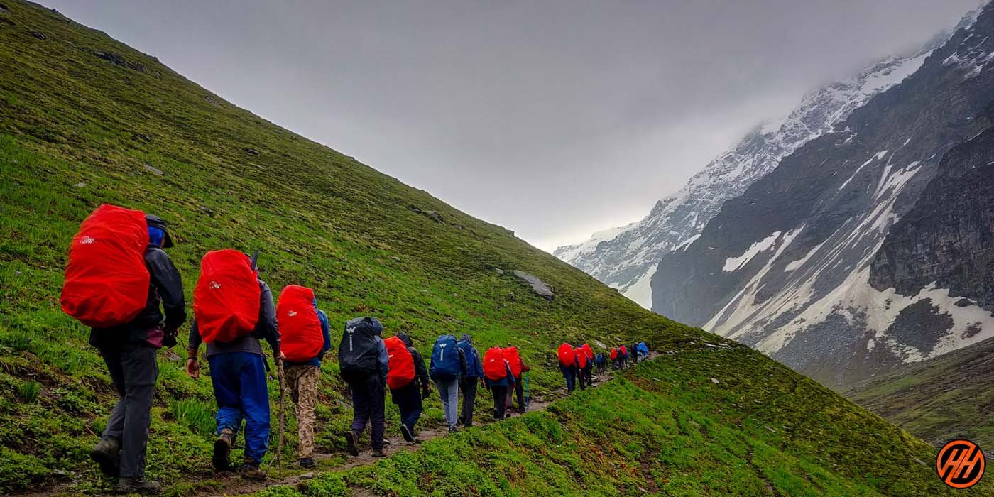 Trekking in india - buran ghati