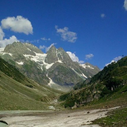 Kolahoi Glacier Trek