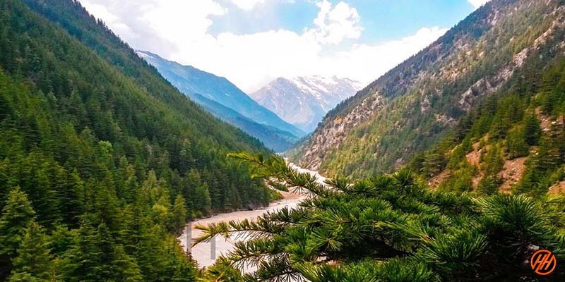 Bhagirathi River in Uttarakhand in the way of Harsil Valley Trek