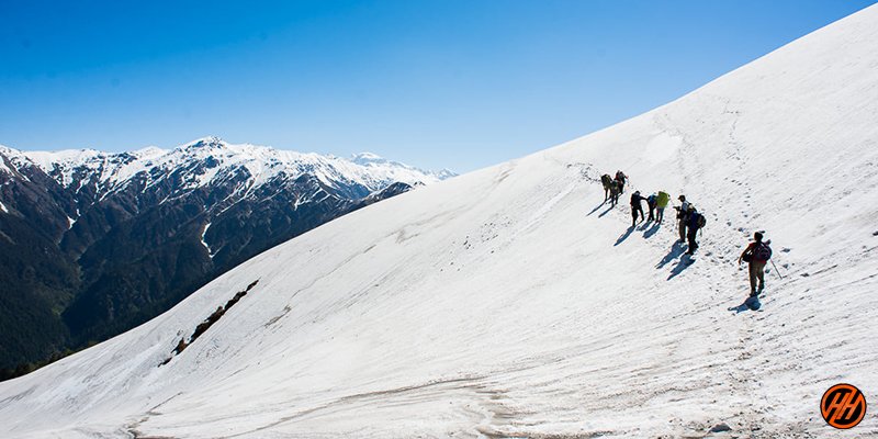 Beautiful snow capped in Chandrakhani Pass Trek