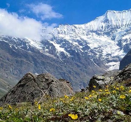 Beautiful Mountains View in Sunderdunga Trek