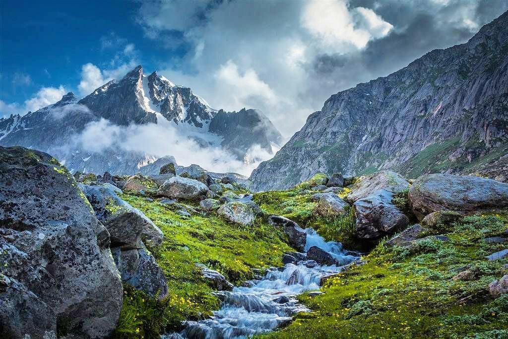 Best Time To Do Hampta Pass Trek